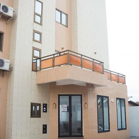 Hôtel Marbella Lomé Buitenkant foto